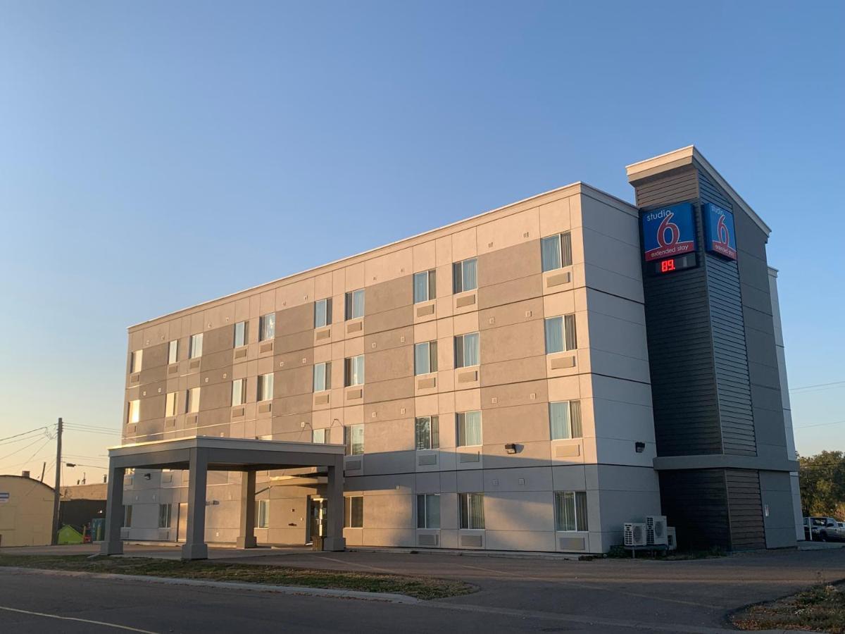 Studio 6-Bruderheim, Ab Hotel Exterior photo