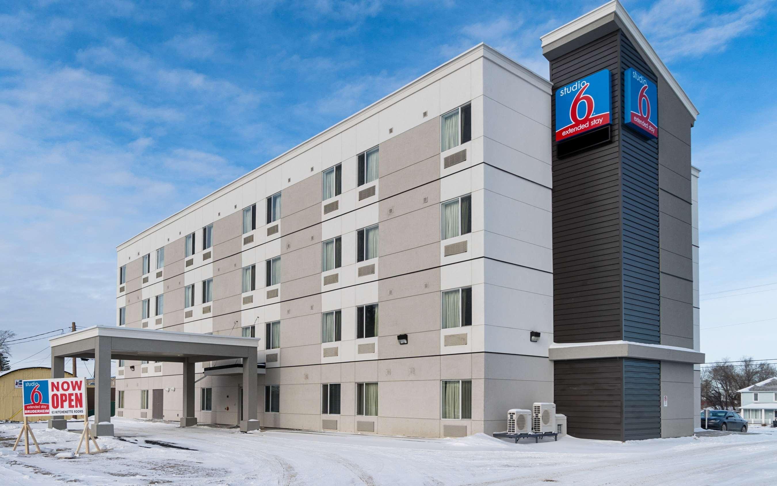 Studio 6-Bruderheim, Ab Hotel Exterior photo